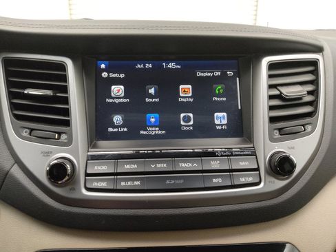Used 2016 Hyundai Tucson Limited w/ Option Group 03 FWD image 25