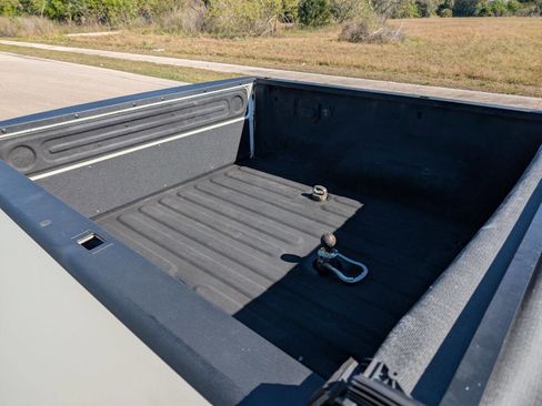 Used 2024 RAM 3500 Laramie w/ Night Edition image 31