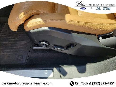 Used 2019 Volvo XC60 T6 Inscription w/ Protection Package Premier image 18