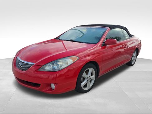 Used 2005 Toyota Solara Convertible FWD image 1