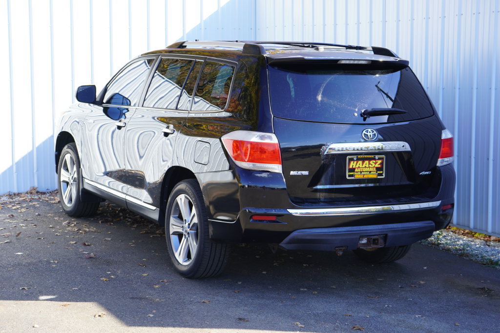 Used 2011 Toyota Highlander Limited AWD/4WD image 4