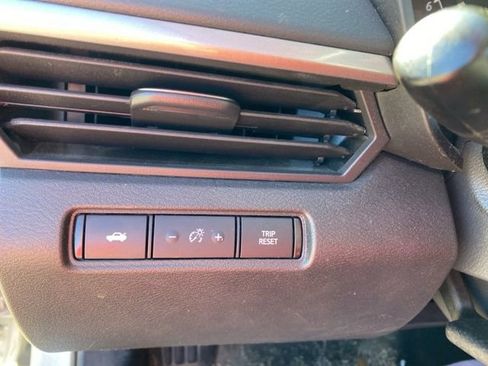 Used 2024 Nissan Altima 2.5 S image 22