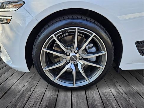 Used 2023 Genesis G70 3.3T image 9