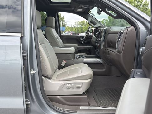 Used 2019 Chevrolet Silverado 1500 LTZ w/ LTZ Premium Package RWD image 33