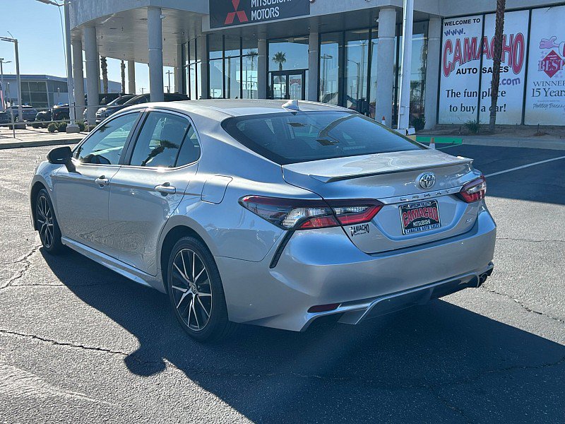 Used 2023 Toyota Camry SE FWD image 11