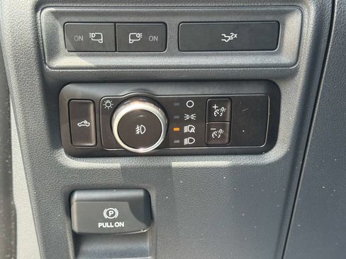 Used 2023 Ford F150 XLT w/ Equipment Group 302A High AWD/4WD image 32