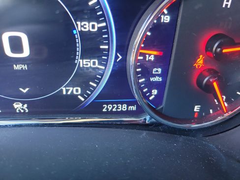 Used 2024 GMC Terrain Denali w/ Black Diamond Edition image 19