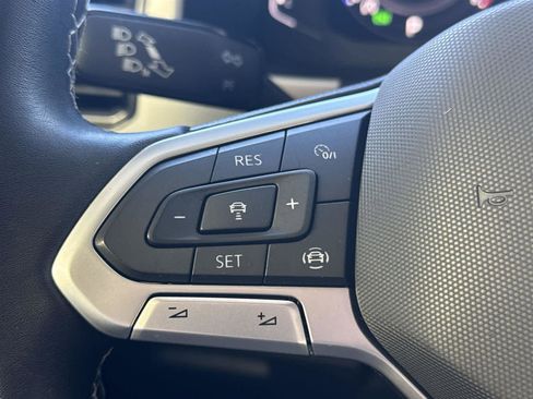 Used 2022 Volkswagen Atlas SE image 24