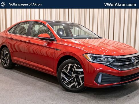 Certified 2024 Volkswagen Jetta SEL FWD image 1