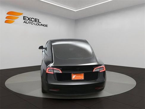 Used 2018 Tesla Model 3 Long Range image 34