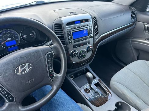 Used 2012 Hyundai Santa Fe GLS image 22