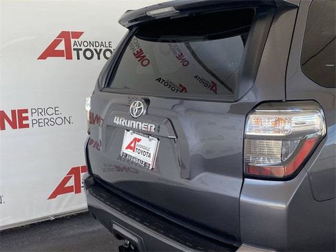 Certified 2021 Toyota 4Runner SR5 Premium w/ Moonroof Package AWD/4WD image 7