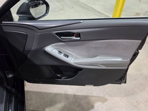 Used 2019 Toyota Avalon XSE w/ All Weather Liner Package FWD image 31