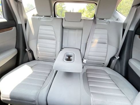 Used 2019 Honda CR-V EX image 16