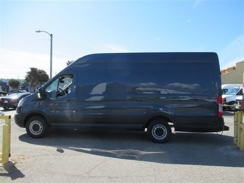 Used 2019 Ford Transit 250 148 High Roof Extended image 4