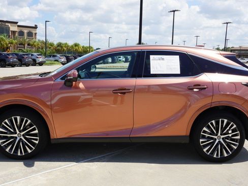 Used 2023 Lexus RX 350 Premium Plus w/ Accessory Package (Z1) FWD image 6