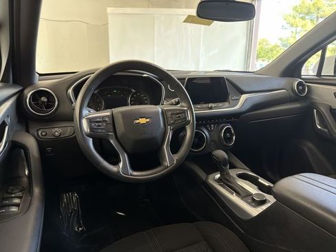 Certified 2022 Chevrolet Blazer LT FWD image 18