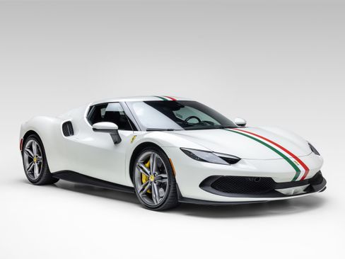 Used 2022 Ferrari 296 GTB RWD image 11