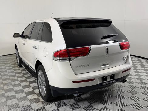 Used 2013 Lincoln MKX AWD image 7