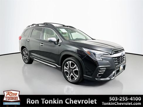 Used 2023 Subaru Ascent Touring AWD/4WD image 1