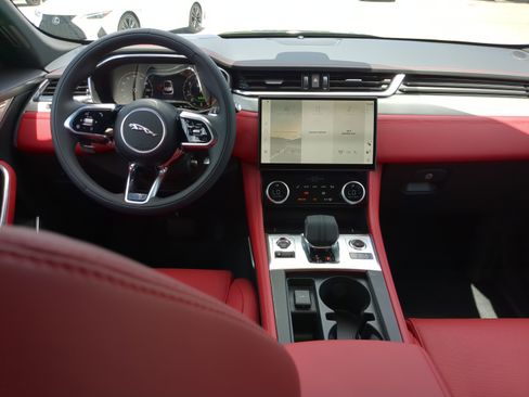 New 2026 Jaguar F-PACE R-Dynamic S image 14
