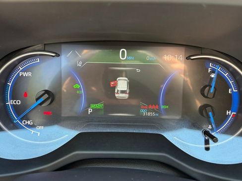 Certified 2025 Toyota RAV4 XLE AWD/4WD image 32