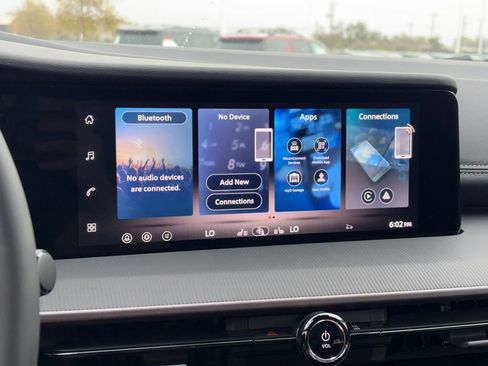 New 2026 Nissan Murano SV AWD/4WD image 13