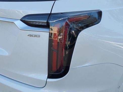 Certified 2023 Cadillac XT6 Sport w/ Technology Package image 27