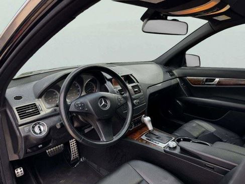 Used 2011 Mercedes-Benz C 300 Sedan image 20