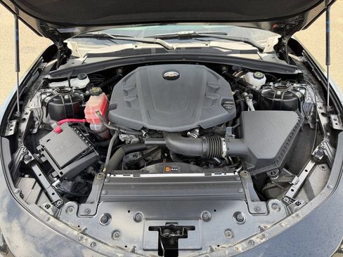 Used 2024 Chevrolet Camaro LT RWD image 29