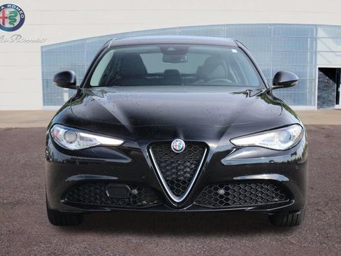 Used 2019 Alfa Romeo Giulia Ti AWD/4WD image 53