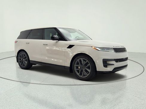 Used 2025 Land Rover Range Rover Sport SE AWD/4WD image 3