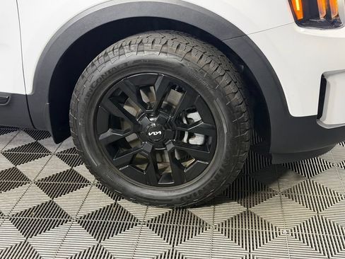 Used 2024 Kia Telluride SX Prestige X-Pro AWD/4WD image 12