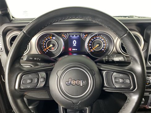 Used 2020 Jeep Wrangler Sport AWD/4WD image 19