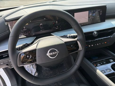 New 2026 Nissan Murano Platinum w/ Cargo Package AWD/4WD image 17