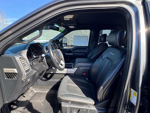 Used 2017 Ford F350 Platinum w/ Platinum Ultimate Package image 16