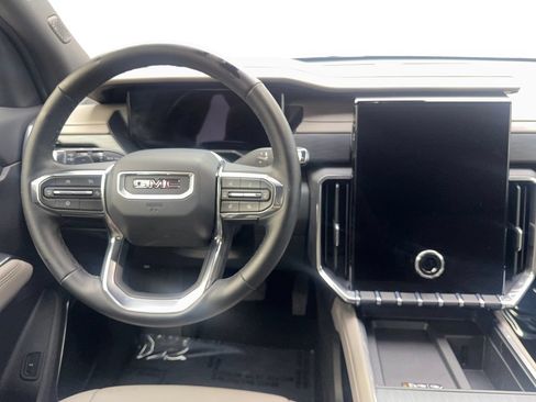 Used 2026 GMC Acadia Elevation w/ Elevation Premium Package FWD image 58