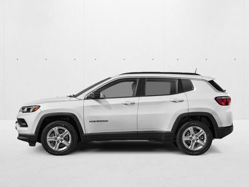 New 2026 Jeep Compass Latitude AWD/4WD image 3