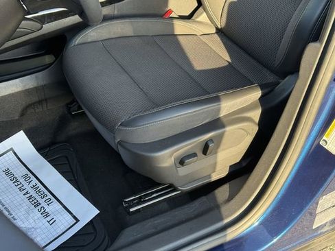 Used 2022 Buick Envision Preferred FWD image 13