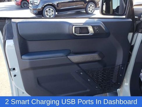 Used 2021 Ford Bronco Outer Banks image 17