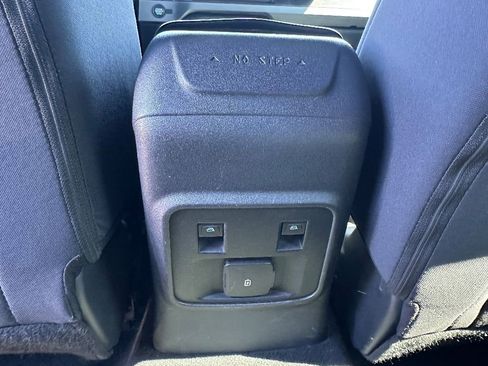 Used 2022 Ford Bronco 4-Door AWD/4WD image 26