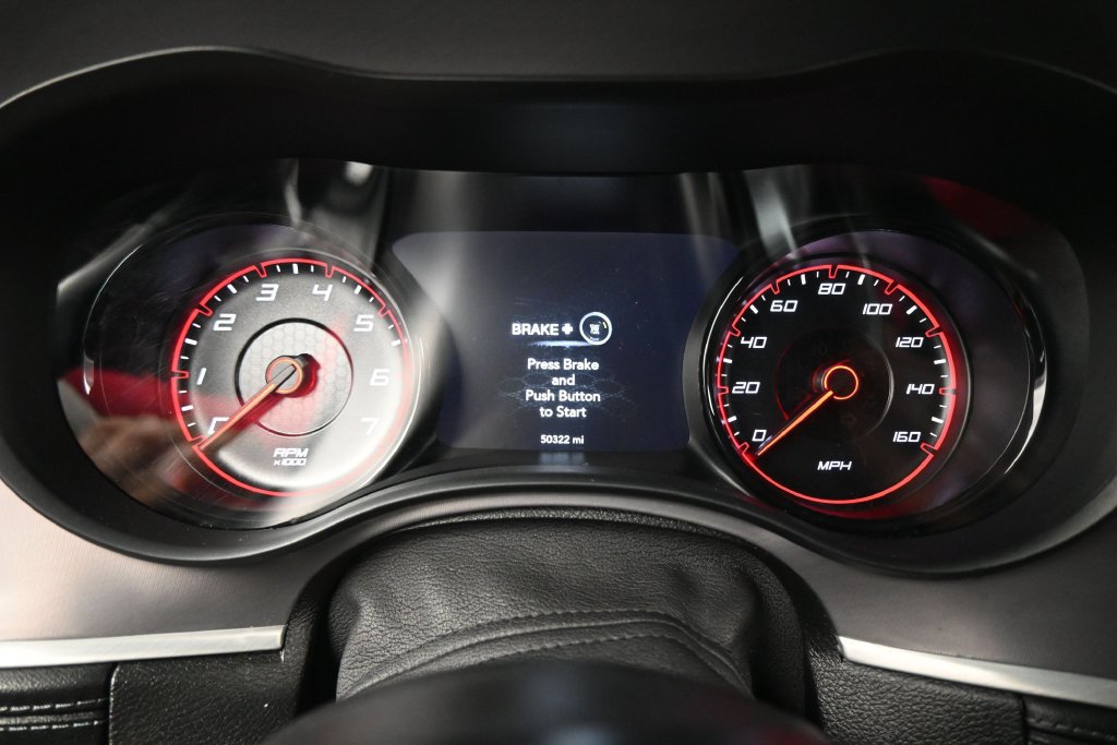 Used 2022 Dodge Charger R/T w/ Plus Group RWD image 17