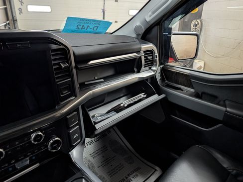Used 2022 Ford F150 Lariat AWD/4WD image 21