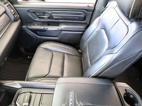 Used 2022 RAM 1500 Limited AWD/4WD image 19