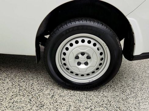 Used 2022 RAM ProMaster City Tradesman FWD image 9