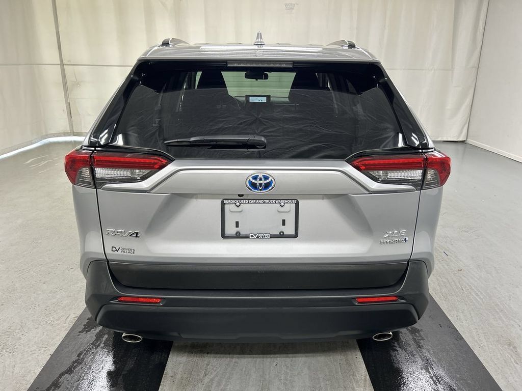 Used 2023 Toyota RAV4 XLE w/ Convenience Package AWD/4WD image 21