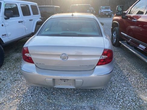 Used 2009 Buick LaCrosse CXL image 5