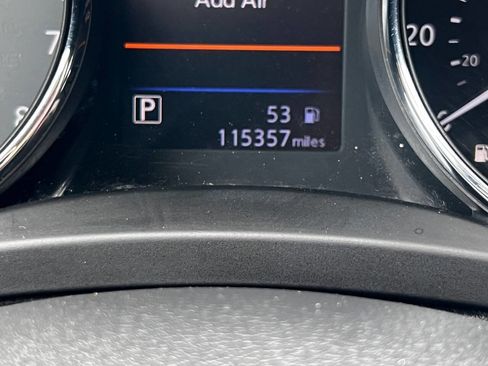 Used 2018 Nissan Rogue SL image 21