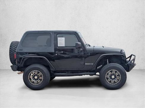 Used 2011 Jeep Wrangler Rubicon w/ PWR Convenience Group AWD/4WD image 4