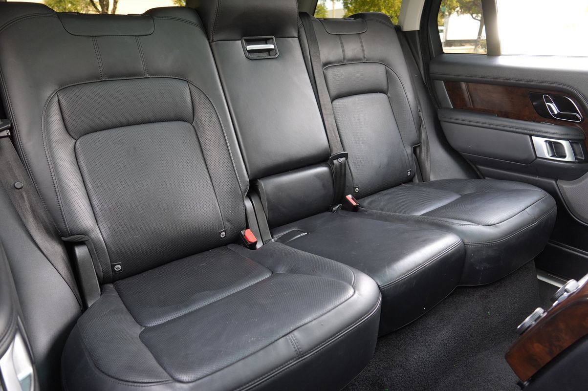 Used 2020 Land Rover Range Rover HSE AWD/4WD image 12